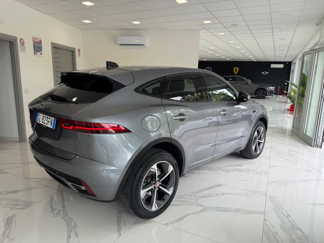 Jaguar E-Pace 2.0D I4 163 CV AWD Auto R-Dynamic HSE