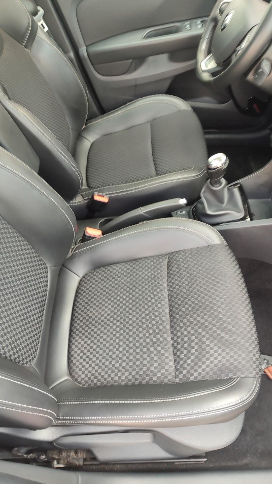 Renault Clio TETTO PANORAMICO