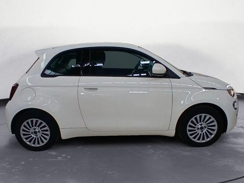 FIAT 500e 500 (2020--->) 500 Action Berlina 23,65 kWh