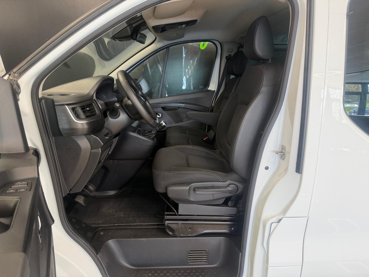 RENAULT Trafic 2.0 blue dci 110cv L2 Authentic