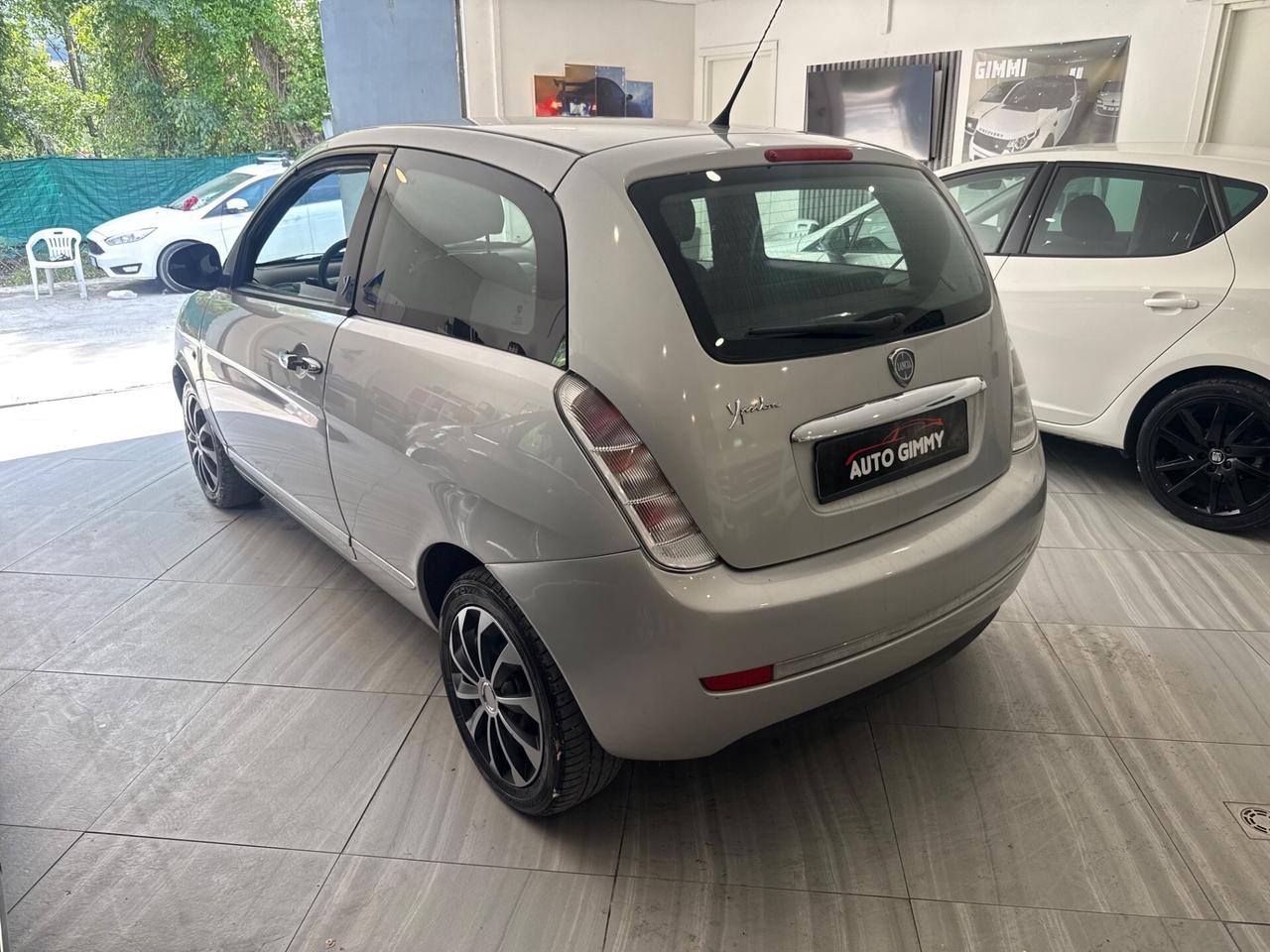 Lancia Ypsilon 1.2 benzina 93.000KM