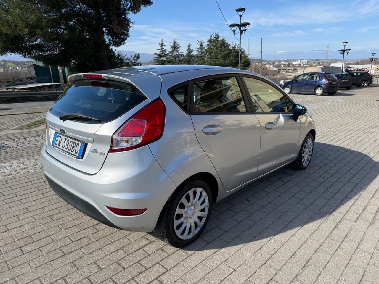 Ford Fiesta 1.5 TDCi 75CV 5 porte Titanium