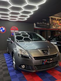 Peugeot 5008 1.6 HDi 112CV Allure