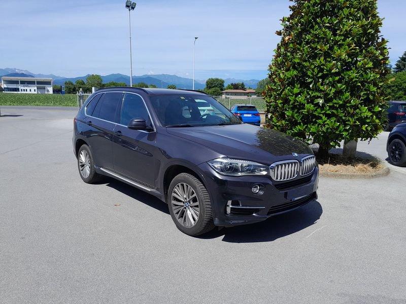 BMW X5 xDrive 40d 7 POSTI