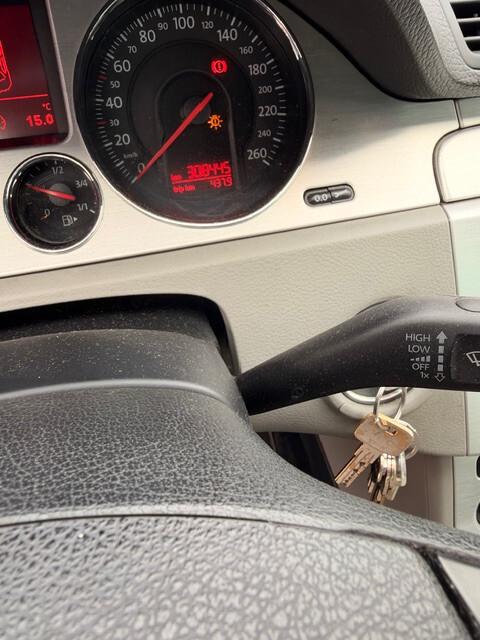 Volkswagen Passat 2.0 TDI DPF Var. Comfortline