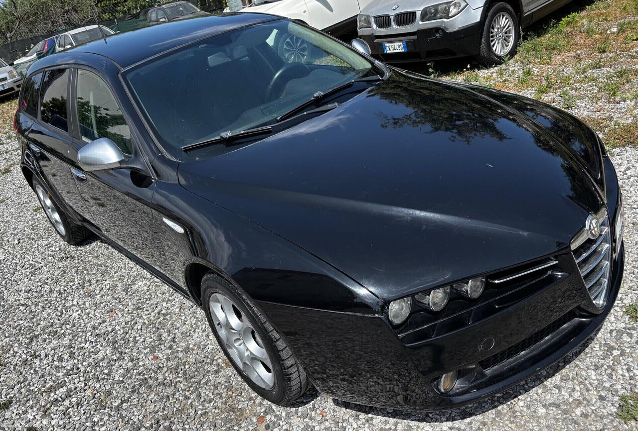 Alfa Romeo 159 2.0 JTDm Sportwagon Distinctive