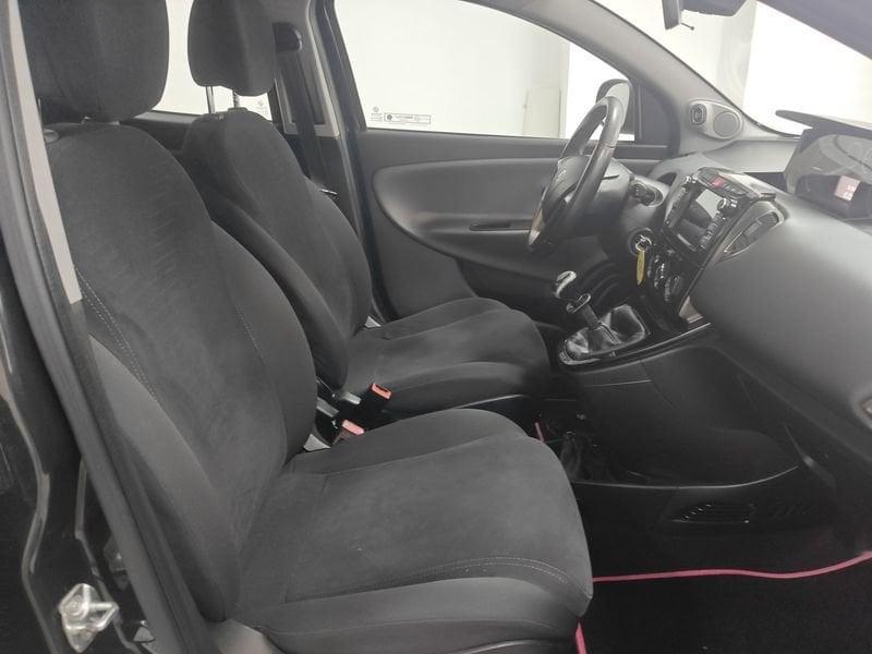 Lancia Ypsilon 1.2 8v Gold ecochic Gpl 69cv E6