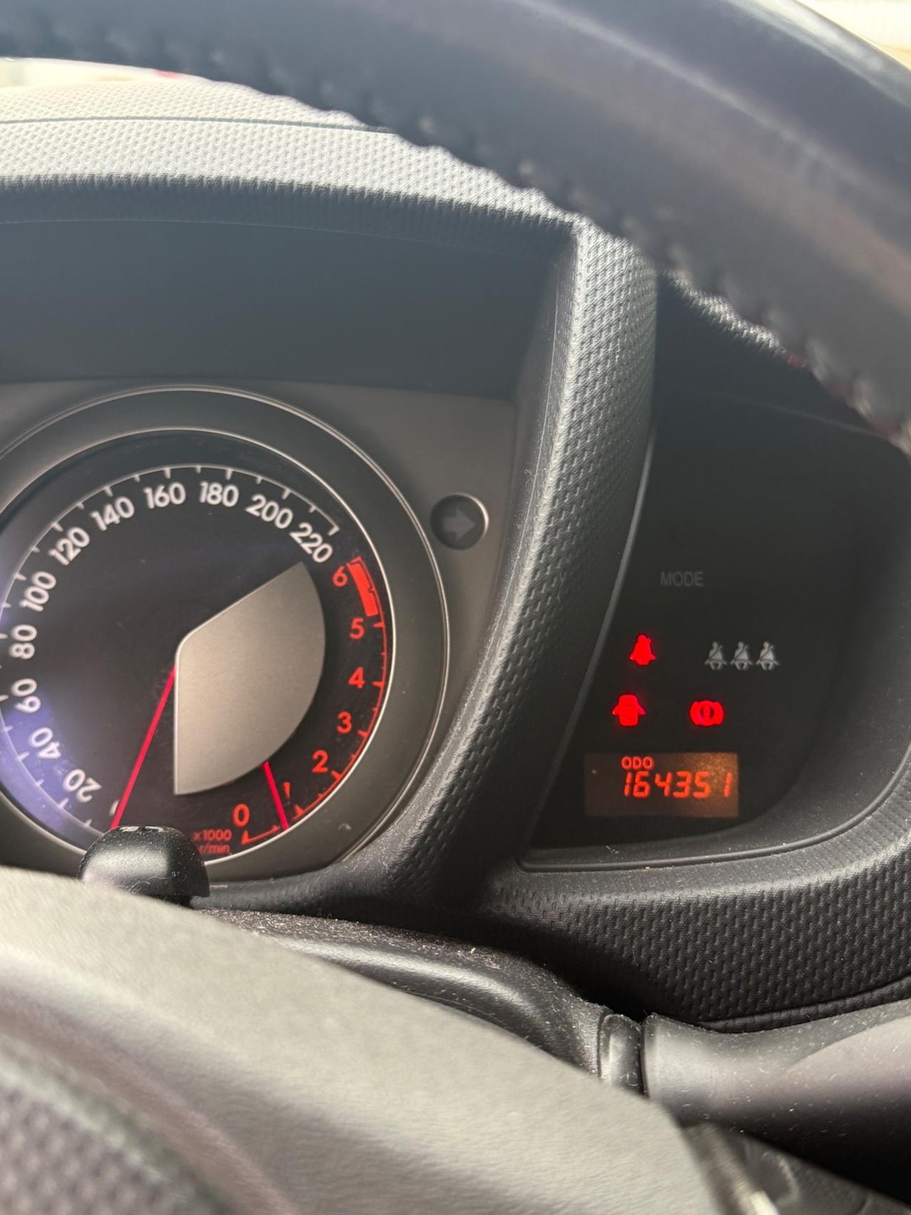 Toyota Urban Cruiser 1.4 D-4D AWD Lounge my12"