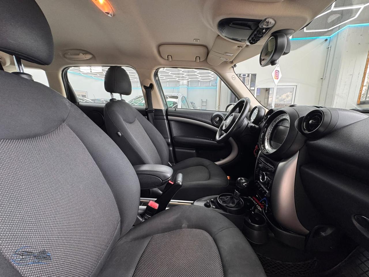 Mini Cooper Countryman 2.0 D Automatica