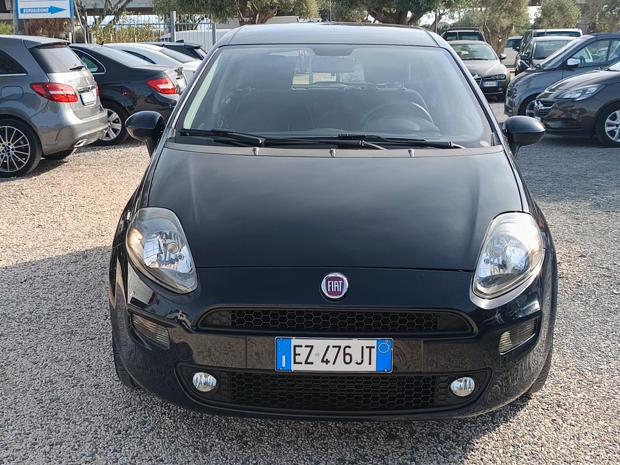 Fiat Punto 2015 - 1.3 MJT II OK NEOP. LB AUTOMOBILI