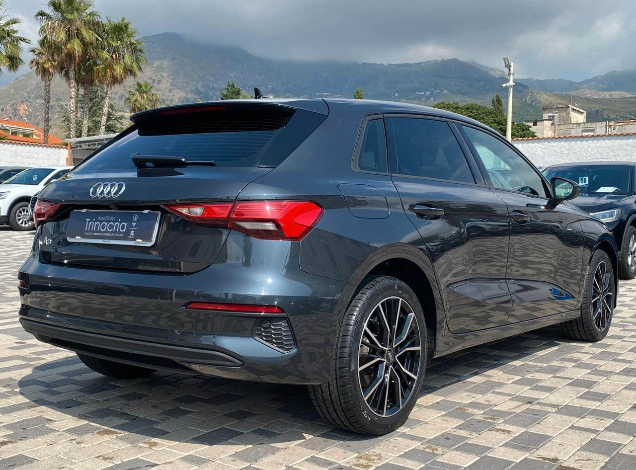 Audi A3 Sportback Business 2.0 TDI 116CV s-tronic 30