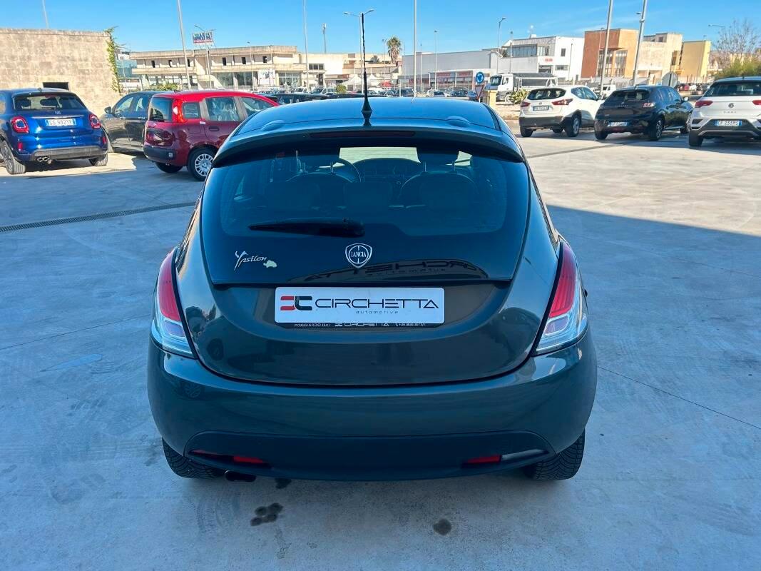 Lancia Ypsilon 1.2 8v Silver c clima 69cv