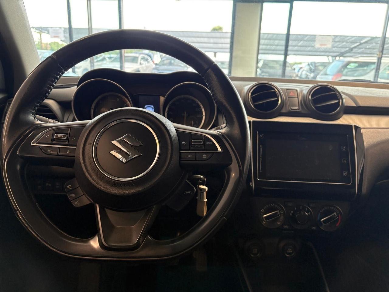 Suzuki Swift COOL 1.2 Hybrid 5p.