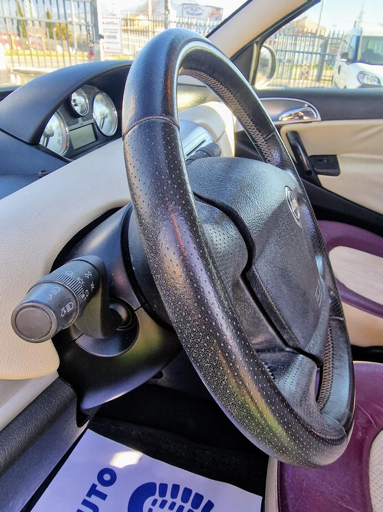 Lancia Ypsilon 1.2 3P BI-COLOR(X NEOPATENTATI)
