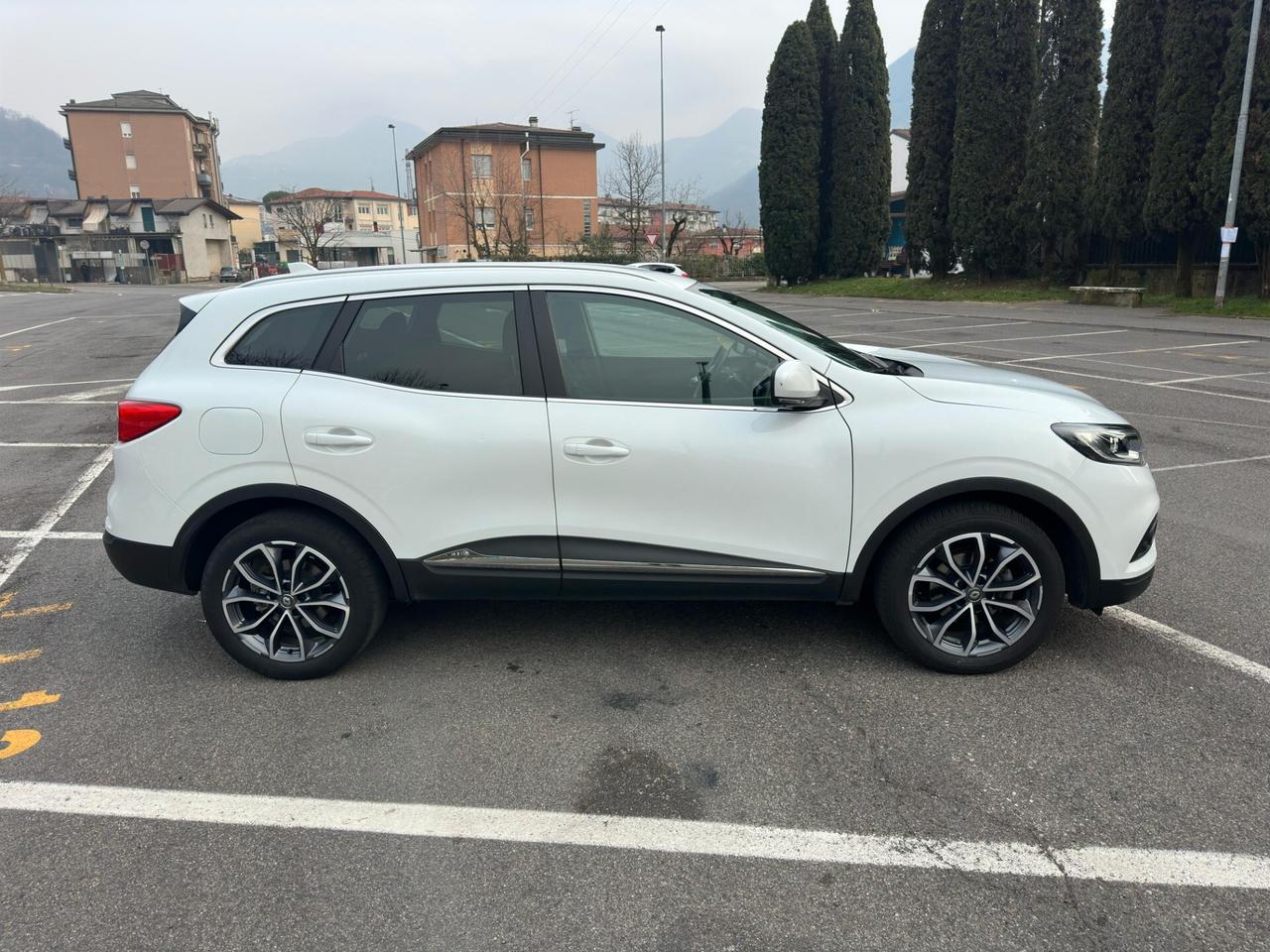 Renault Kadjar TCe 140CV FAP Life