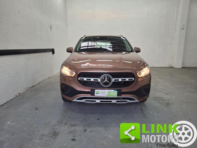 MERCEDES-BENZ GLA 180 d Automatic Business GARANZIA INCLUSA