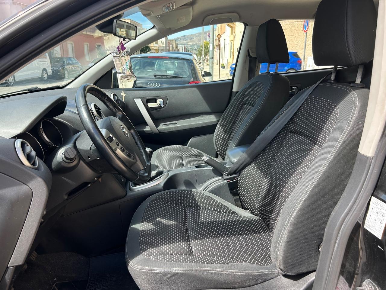 Nissan Qashqai 2.0 dCi DPF Tekna
