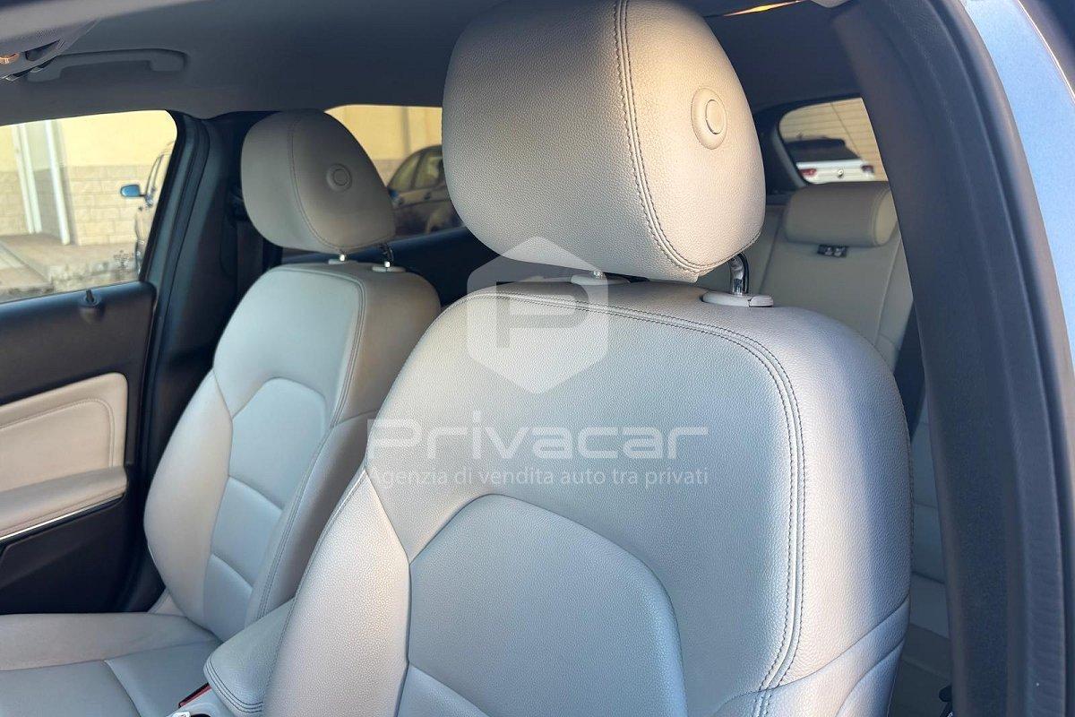 MERCEDES GLA 200 d Automatic Sport