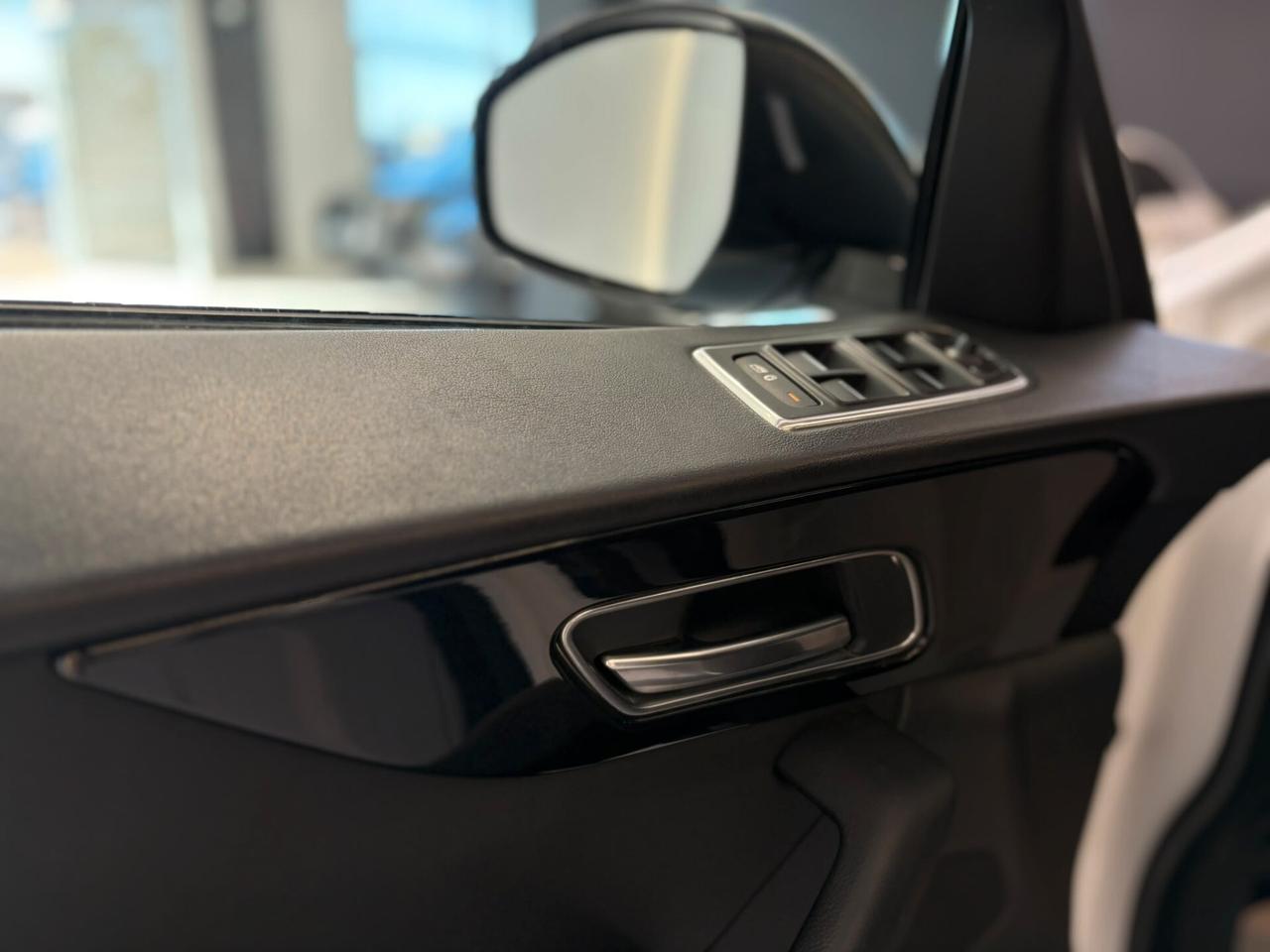 Jaguar F-Pace 3.0 D 300 CV AWD R-Sport