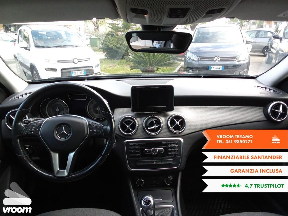 MERCEDES GLA (X156) GLA 200 CDI Premium GARANZIA