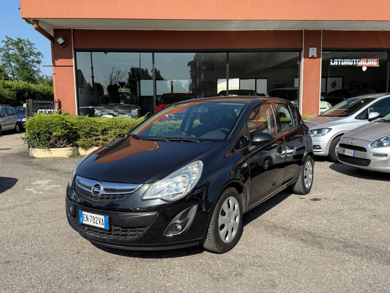 Opel Corsa 1.2 5 porte Sport