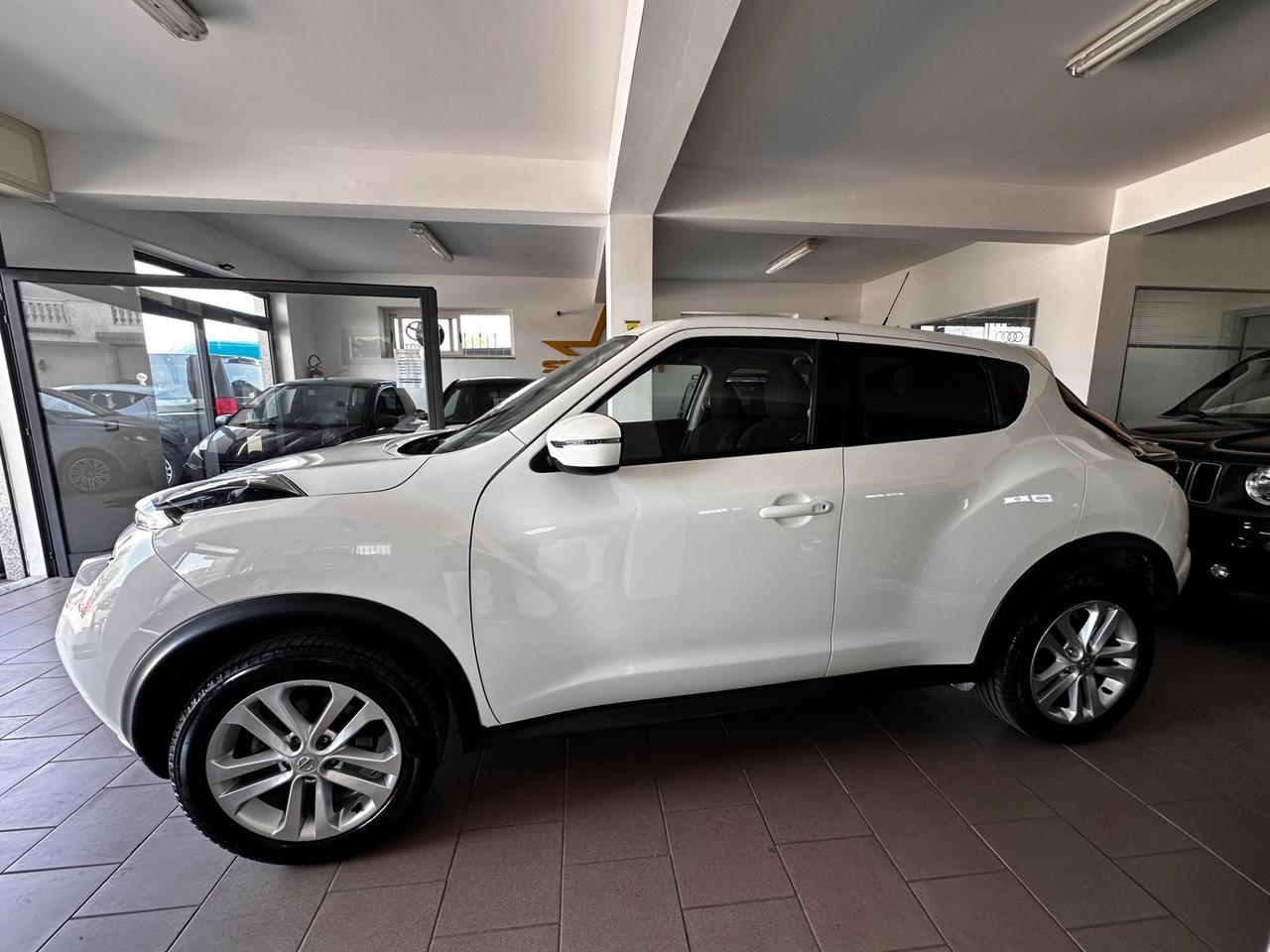 Nissan Juke 1.6 GPL Acenta
