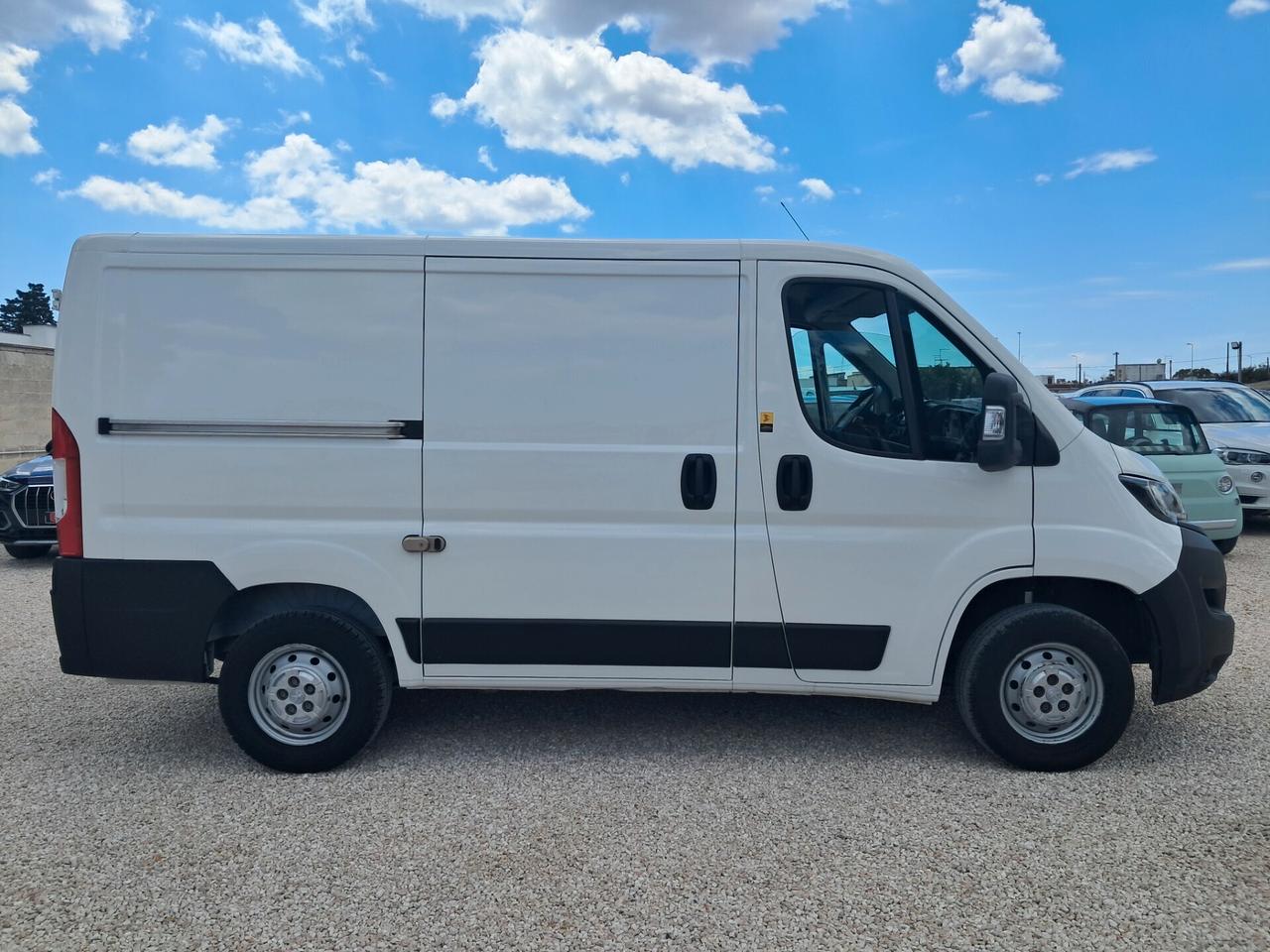 Peugeot Boxer 333 2.2 BlueHDi 140*CLIMA
