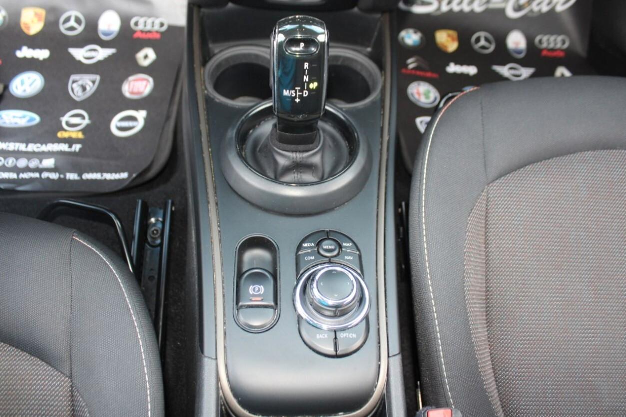 Mini Cooper D Countryman 2.0 Essential