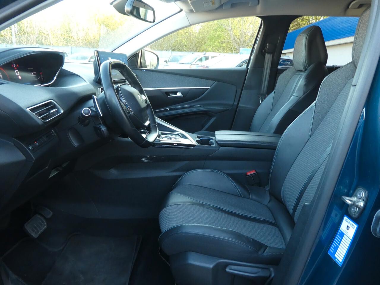 Peugeot 5008 BlueHDi 130 S&S Allure Pack