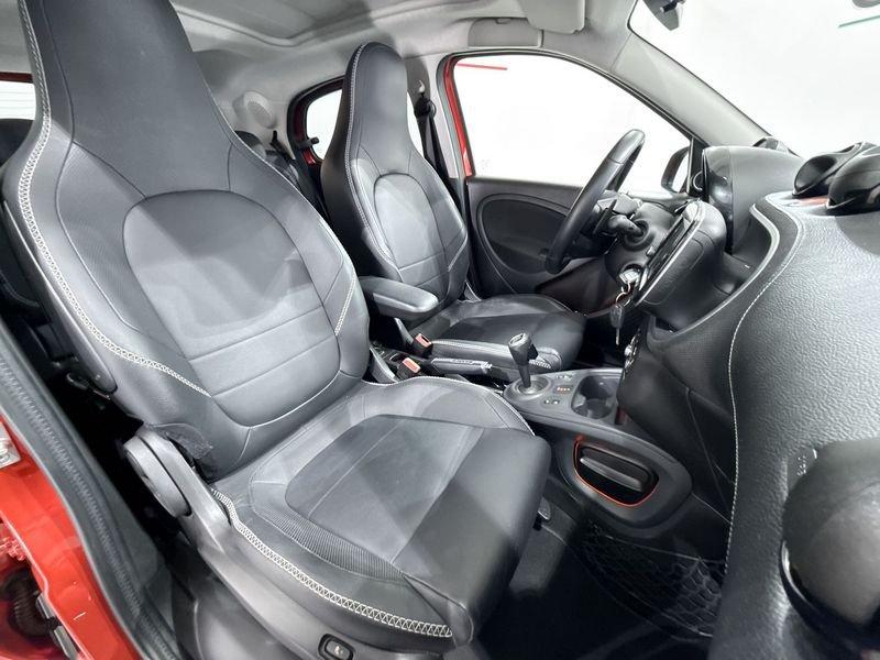 smart forfour BRABUS 0.9 Turbo twinamic