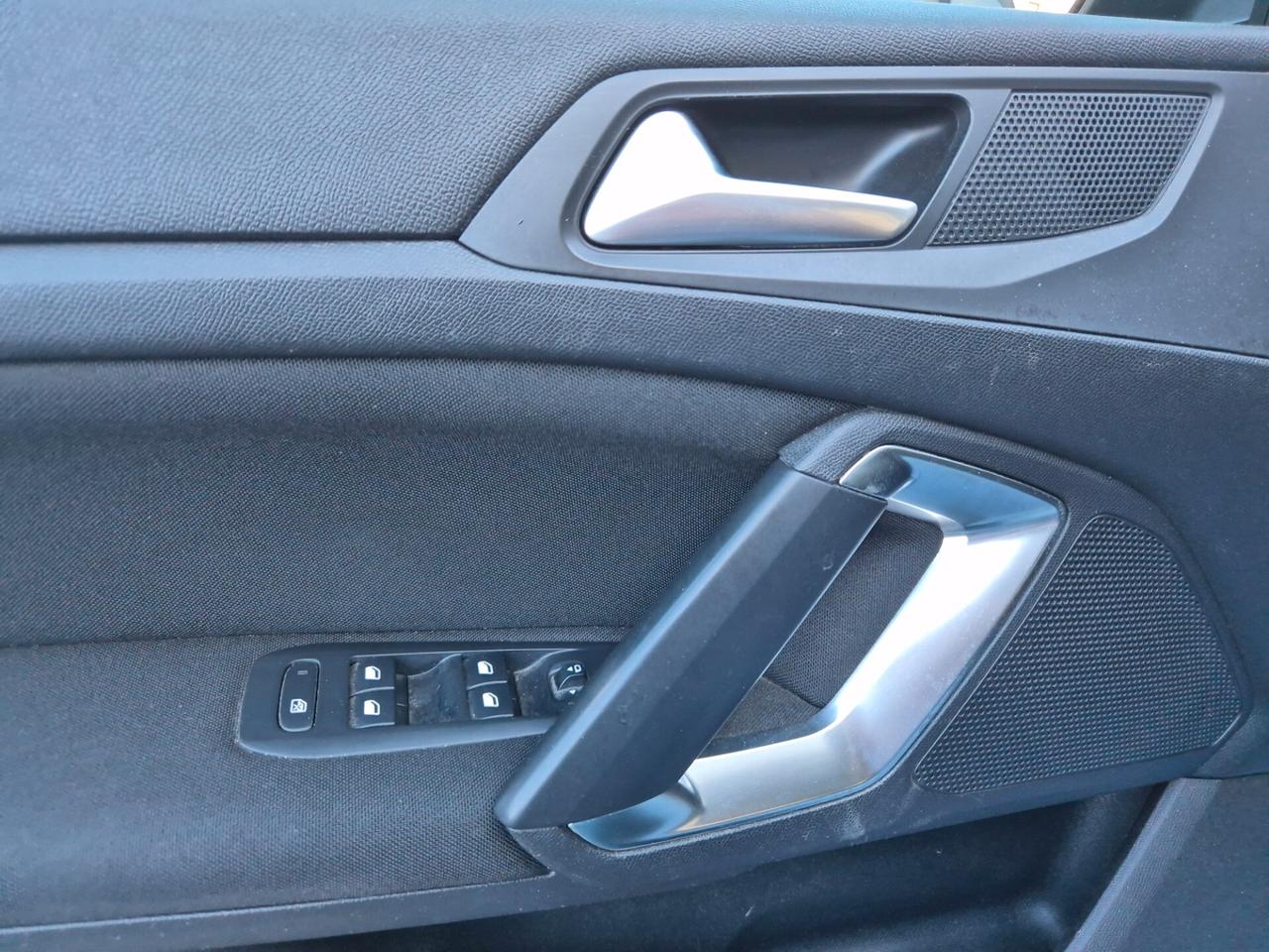 Peugeot 308 1.6 e-HDi 115 CV Stop&Start SW Allure