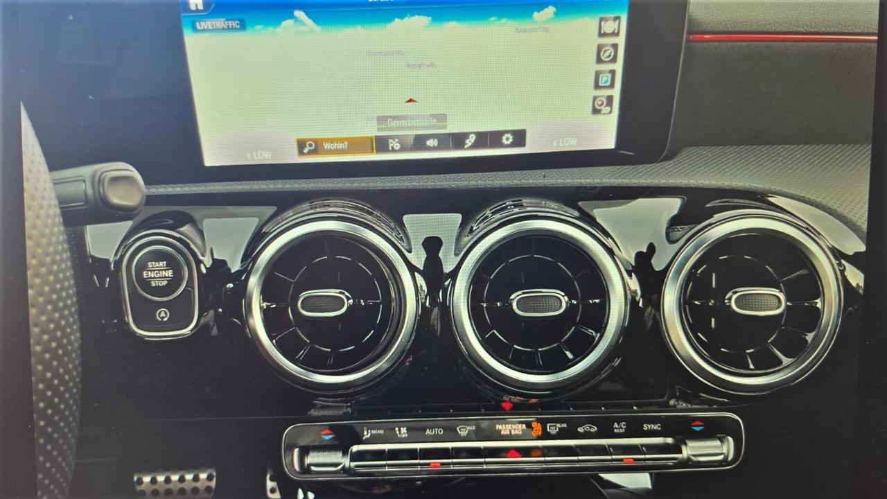 Mercedes-benz A 200 d Automatic Premium AMG