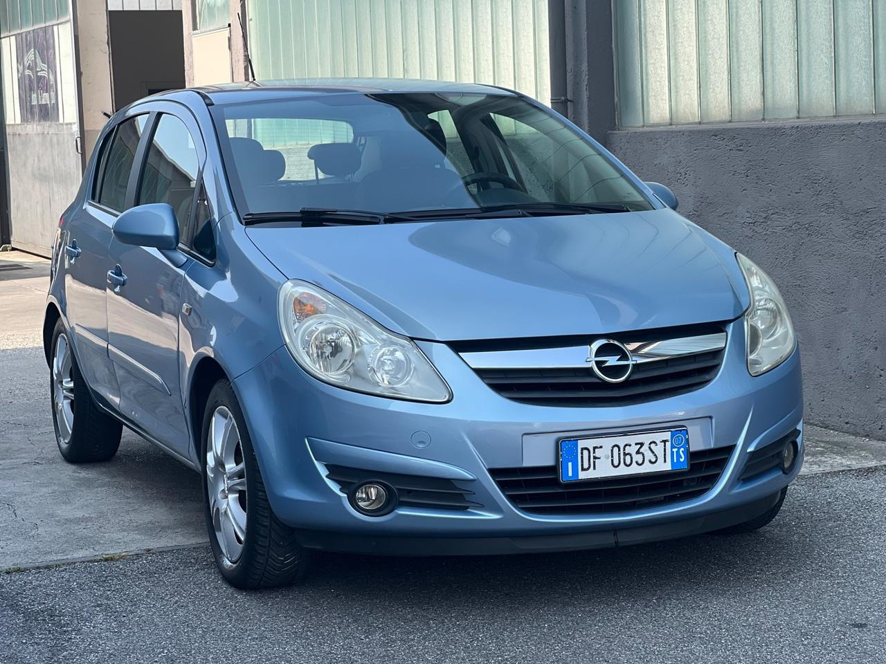 Opel Corsa 1.4 benz Per NEOP