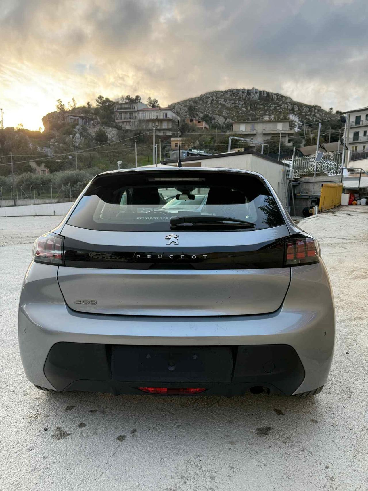 Peugeot 208 BlueHDi 100 Stop&Start 5 porte Allure Navi Pack