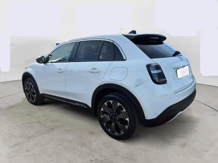 Fiat 600 Hybrid 110 CV DCT MHEV La Prima