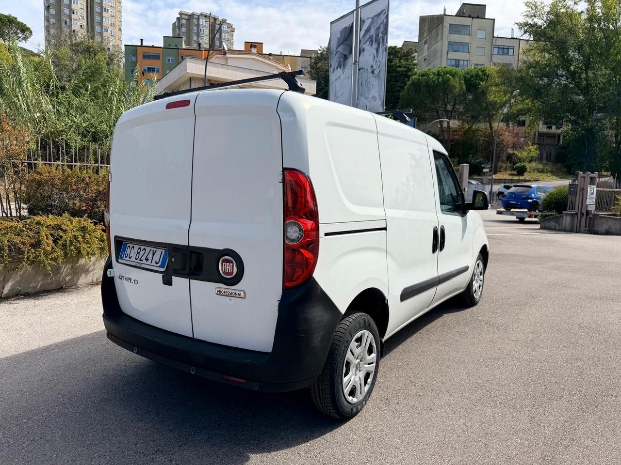 Fiat DOBLò CH1 LOUNGE 1.6 Mjet 105cv E6