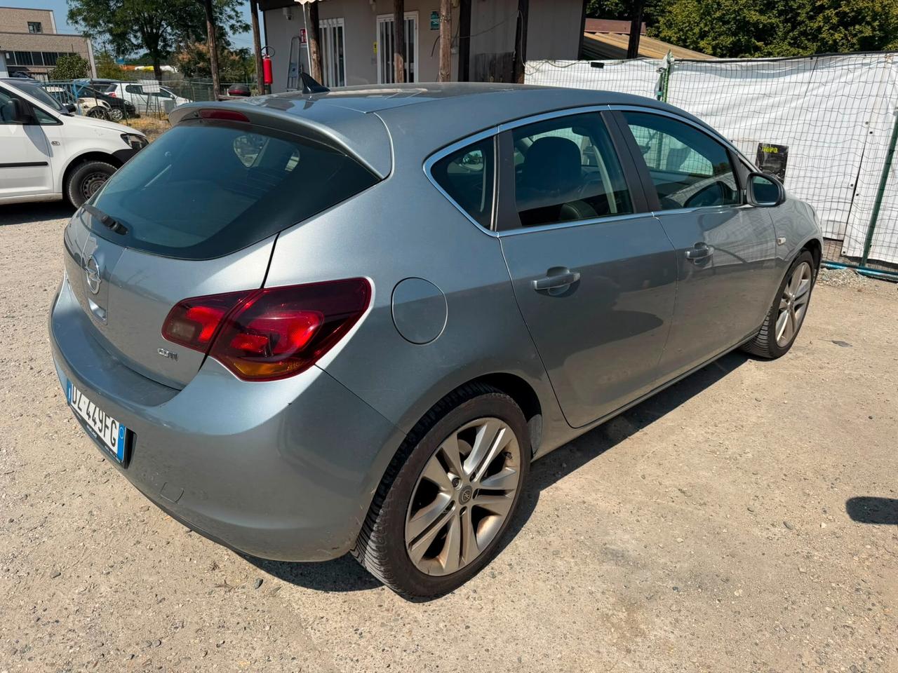 Opel Astra 1.7 CDTI 125CV 5 porte Cosmo