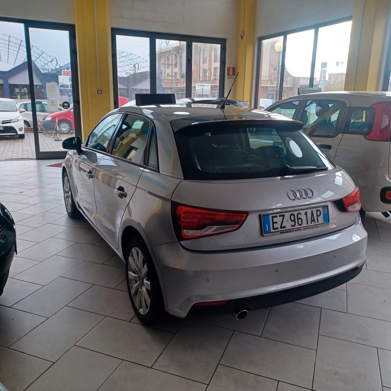 NEOPATENTATI AUDI A1 SP 1.4 TDI KM 146.388