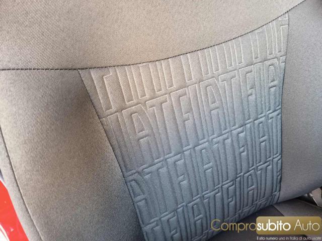 FIAT 500 1.0 Hybrid Red