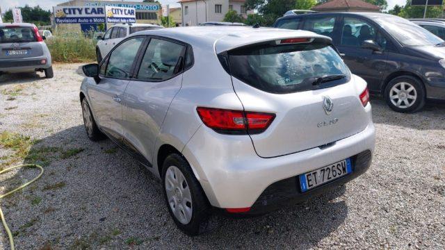RENAULT Clio 1.2 75CV GPL 5 porte Live PER NEOPATENTATI