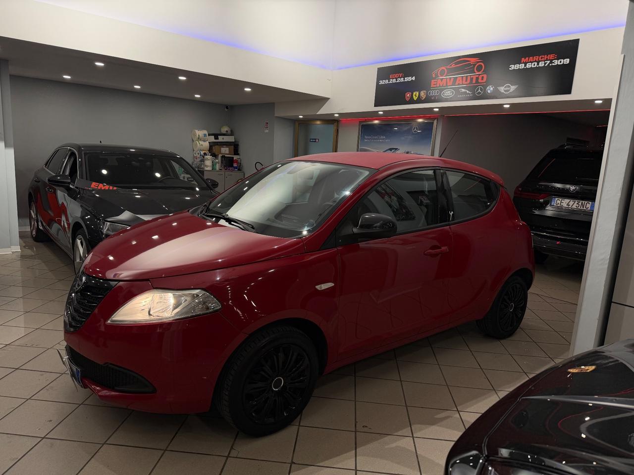 Ypsilon 1.2 69 CV 5 porte Elefantino