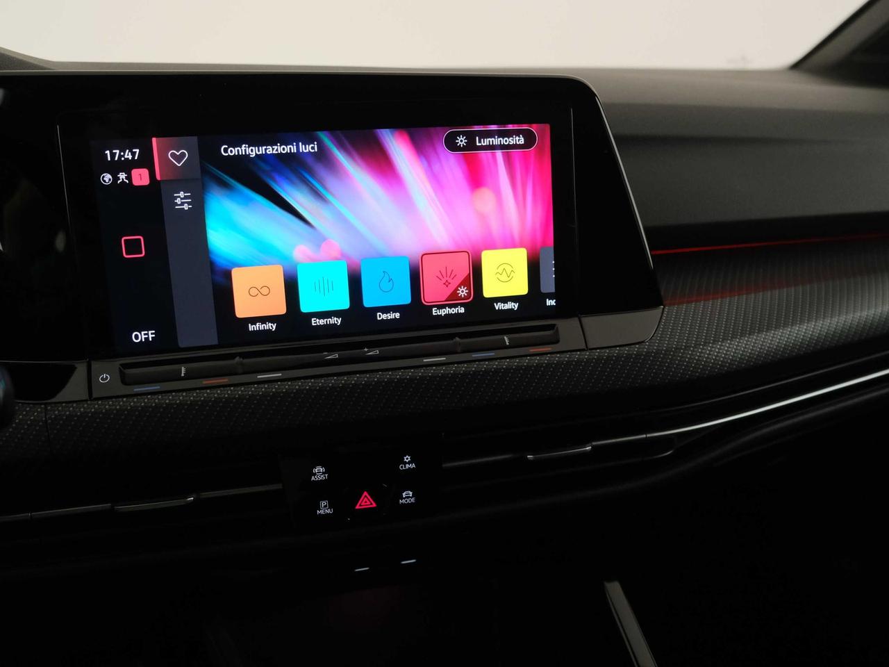 Volkswagen Golf 2.0 tdi scr 150cv r-line dsg