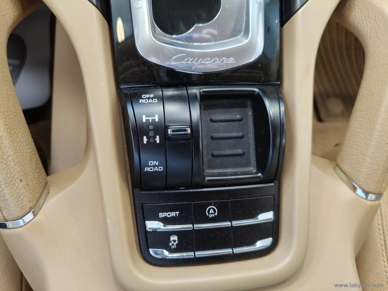 PORSCHE CAYENNE 3.0 V6 TDI 245CV TIPTRONIC