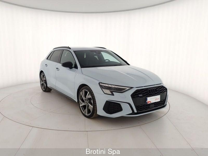 Audi A3 SPB 40 TDI quattro S tr. Identity Black