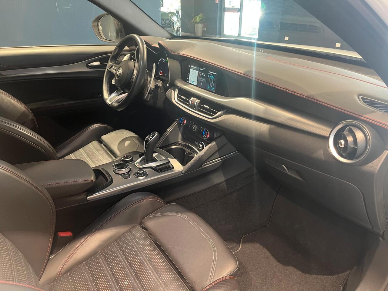 Alfa Romeo Stelvio 2.2 Turbodiesel 210 CV AT8 Q4 Veloce