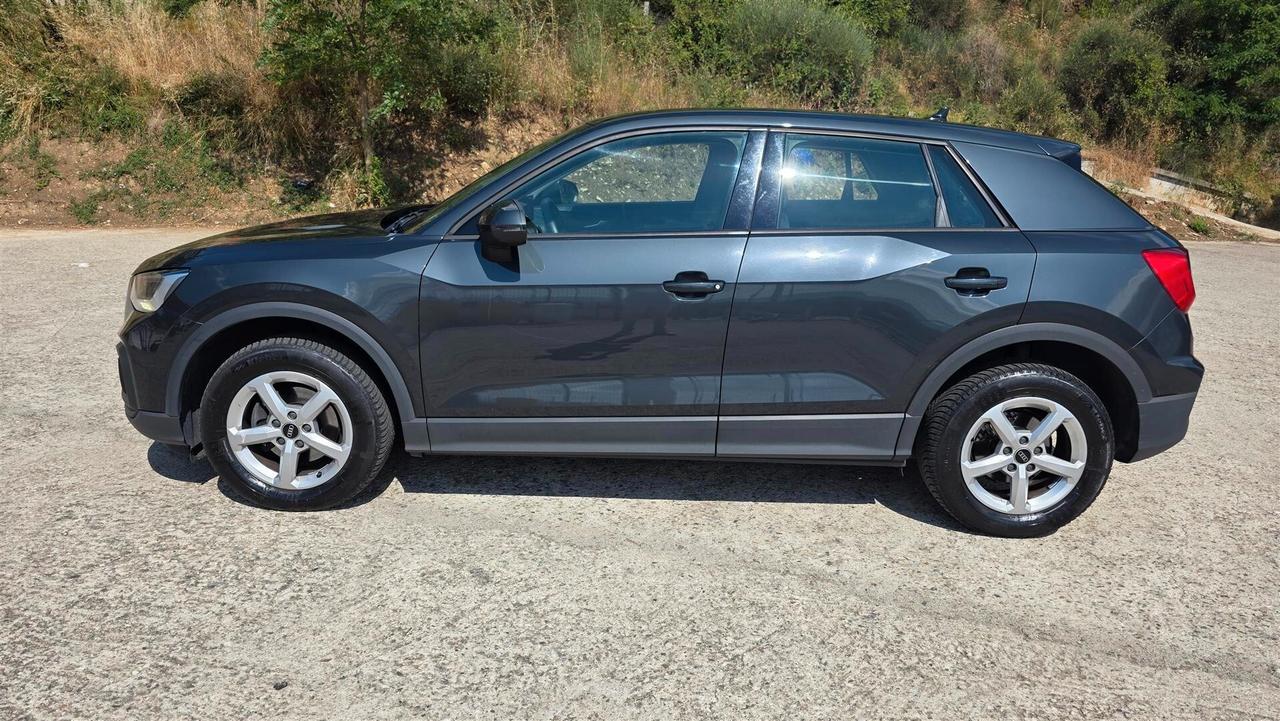 Audi Q2 30 TDI S tronic Business