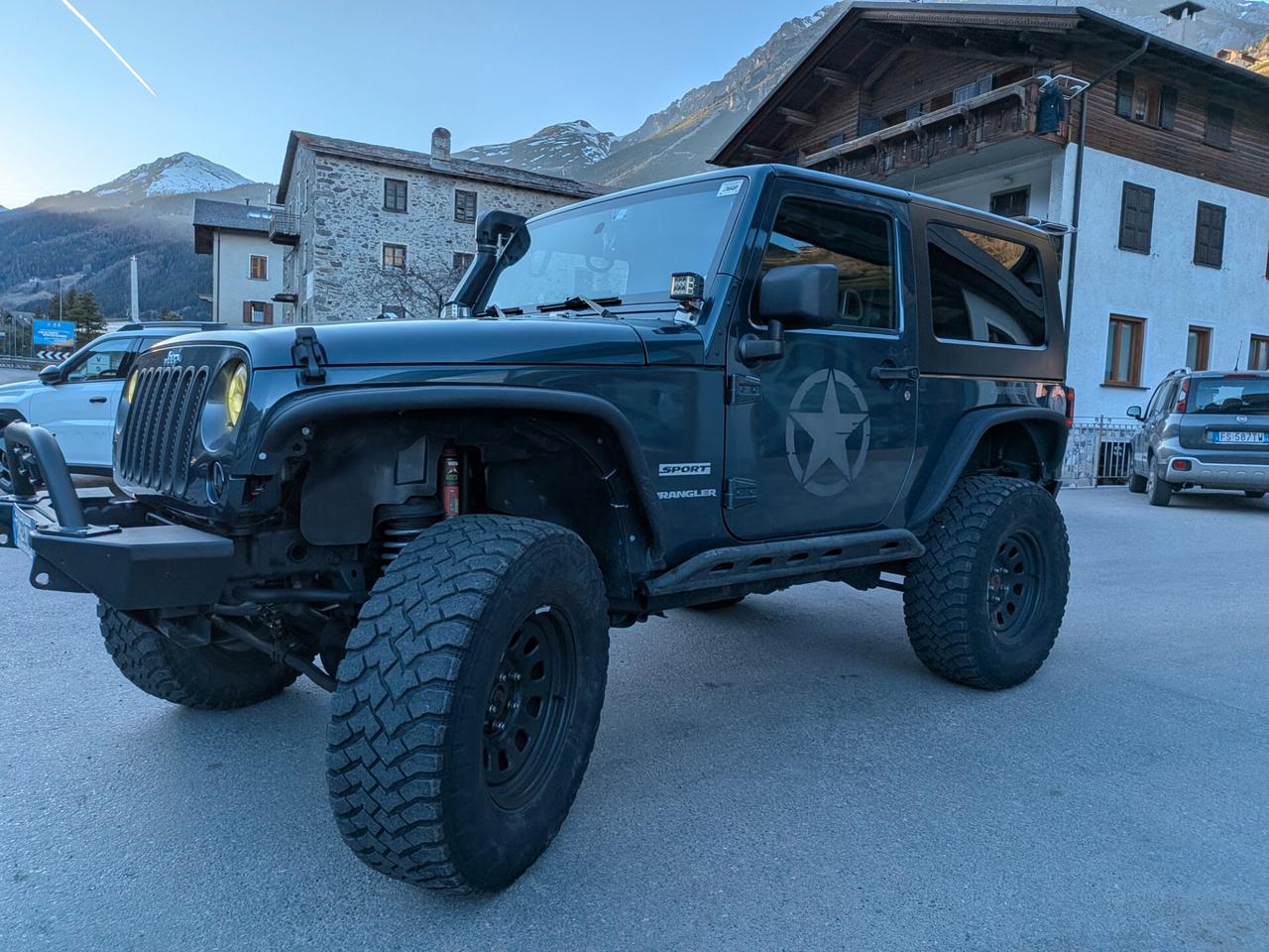 Jeep Wrangler 2.8 CRD Automatica