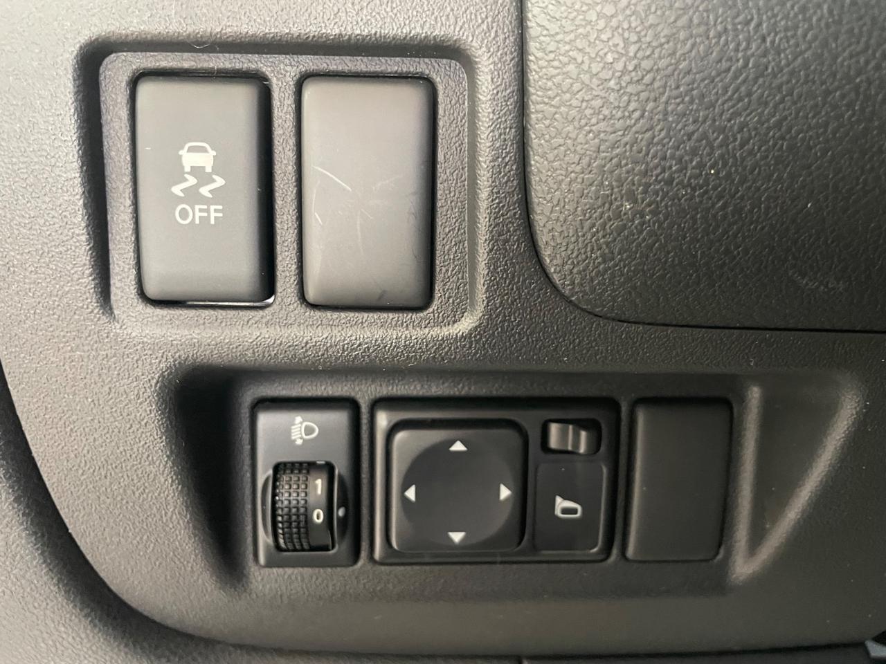 Nissan Micra 1.2 12V 5 porte Acenta - Nessun vincolo -