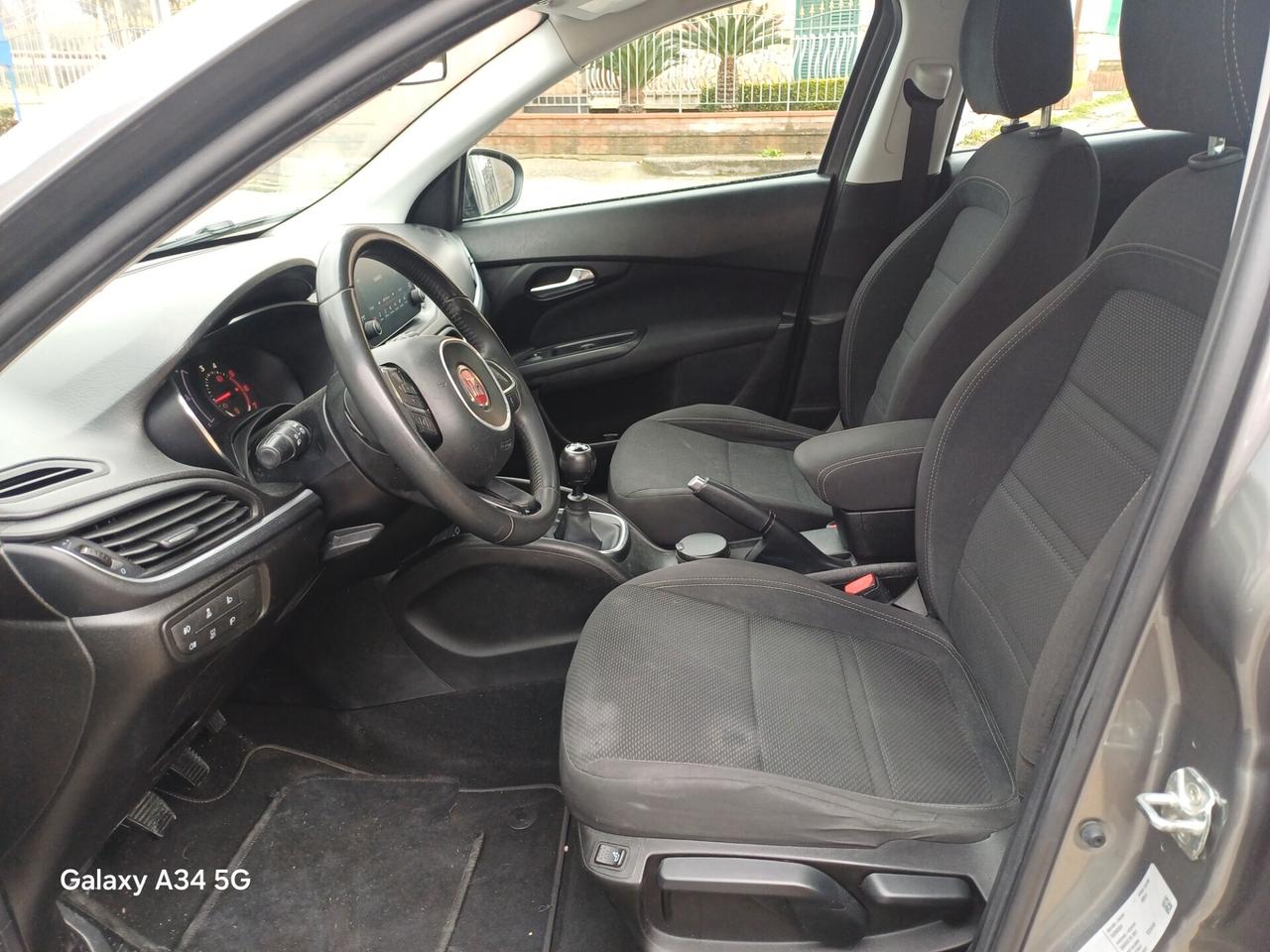 Fiat Tipo 1.6 Mjt S&S 5 porte S-Design