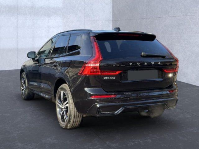 VOLVO XC60 B4 (d) Geartronic R-design